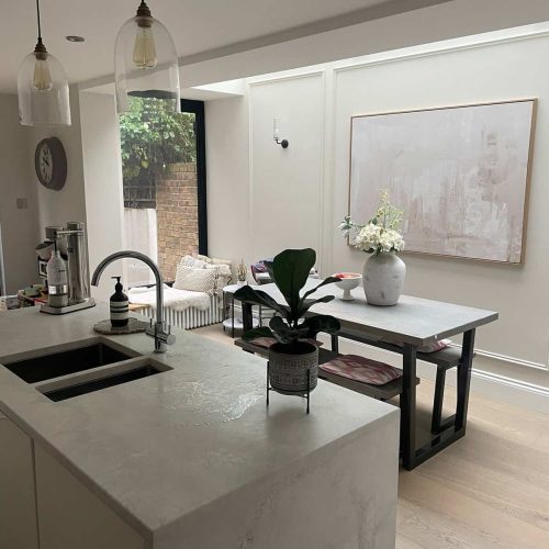 londons prestige51
